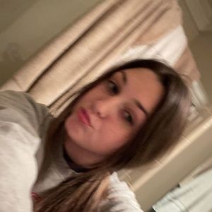 Meet your Posher, Emma-grace